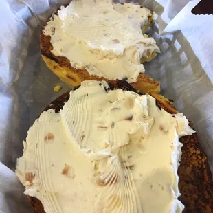 Almond Amaretto Shmear