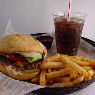 bagel me has great burgers!