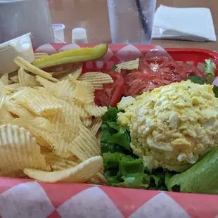 A la carte egg sad. Love that mayo comes on the side, not pre mixed in