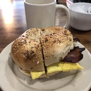 Eggg, bacon and cheese bagel