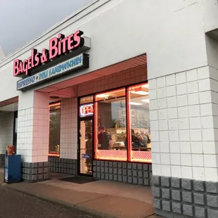 the outside of a restaurant