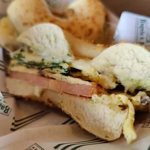 Pesto Florentine sunrise bagel