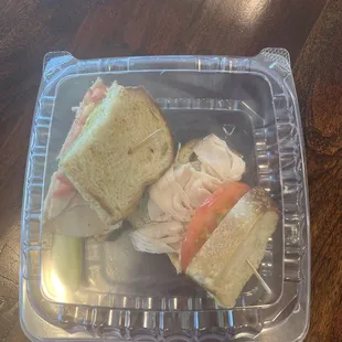 &quot;Turkey club&quot; Sandwich That was poorly placed together