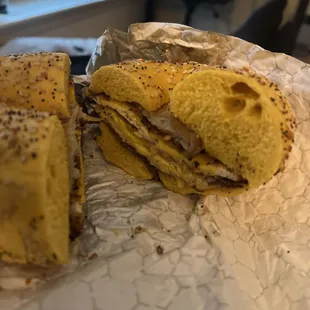 Bacon egg cheese &amp; hash brown on Egg Everything Bagel