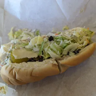 Full tuna subo a sub roll