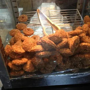 food, fried chicken, fried chicken wings, chicken wings and fried chicken, chicken wings, bbq wings, chicken, poultry, bbq chicken