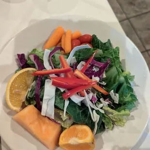 House salad (dressing was on the side)