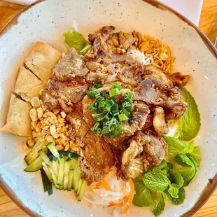 BUN THIT NUONG CHA GIO