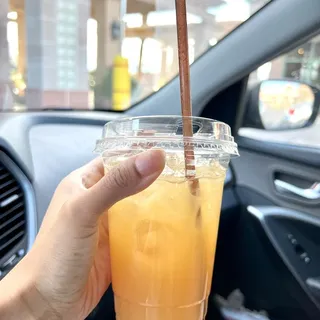 SPICY GINGER PEACH LEMONADE