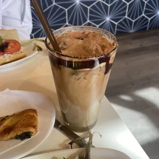 CARAMEL LATTE