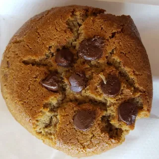 CHOCOLAT CHIP PEANUT BUTTER COOKIE