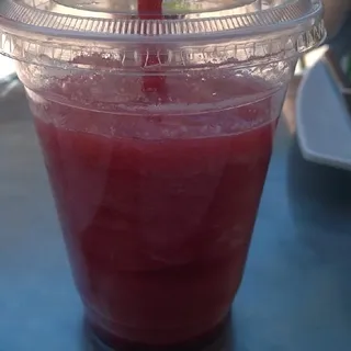 STRAWBERRY SMOOTHIE