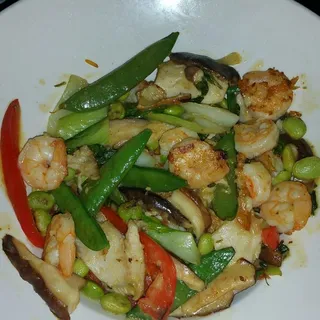 Shrimp & Mahi with Lemongrass Sauce