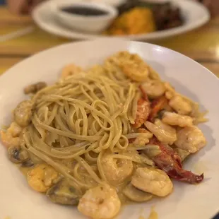 Lobster &amp; Shrimp Linguine