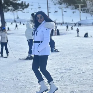Negin I.