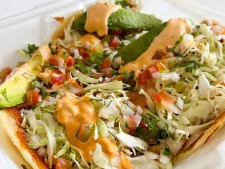 Delfin Seafood Market & Restaurant