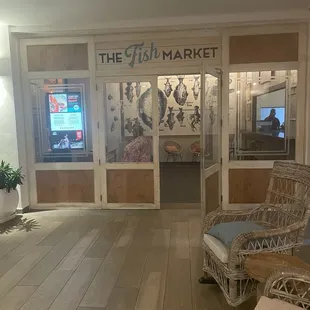 Fish Market outside