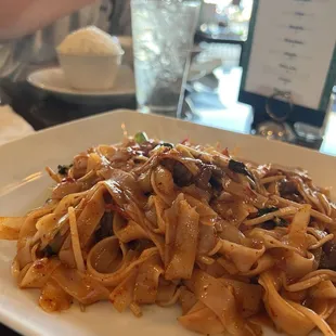 Basil drunken noodles