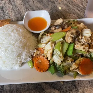 Lunch special 1 veggies with chicken