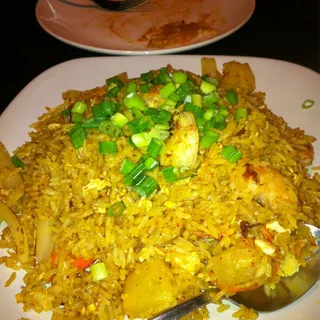 Bahn Thai Fried Rice