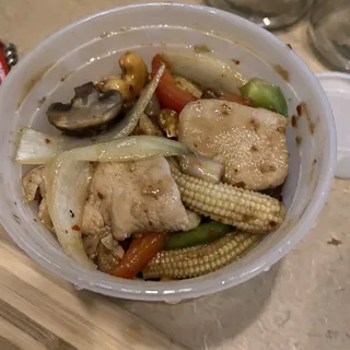 20. Chicken with Cashew Nuts