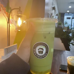 Mango milk tea with lychee jelly