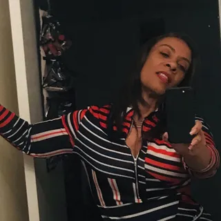Kim D.