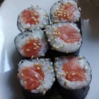 Salmon Cut Roll