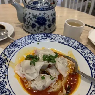 Pork Wontons in Chili Oil