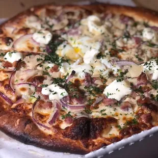 a close up of a pizza