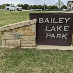Bailey Lake, Burleson
