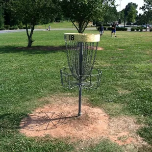 Hole 18 at bailey park disc golf course