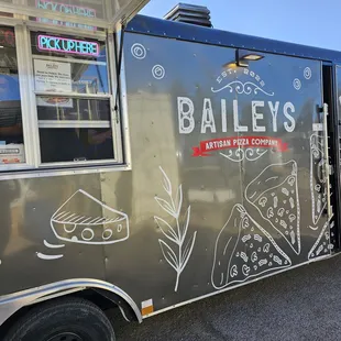 Baileys trailer!