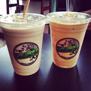 Frozen chain tea latte on the left, frozen pumpkin spice latte on the right. Fabulousness everywhere!!