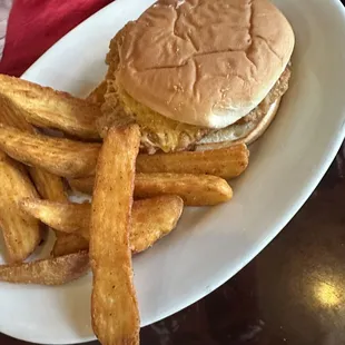 Breaded tenderloin with wedges