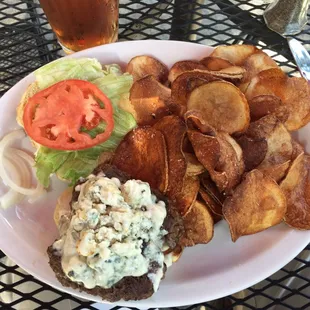Great blue cheese burger special on Thursdays.