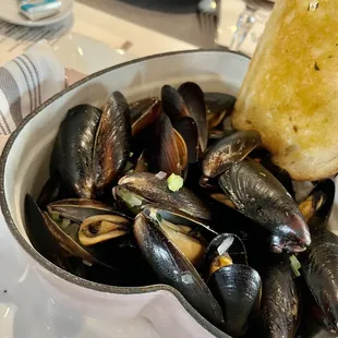 Mussels Provençal