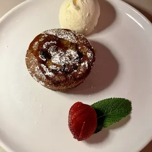 Molten cake