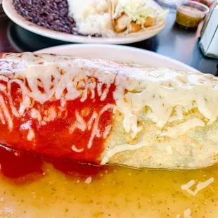 a plate of mexican food