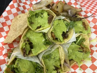 Hungry Bear Tacos