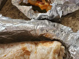 Las Espuelas Carniceria and Taqueria