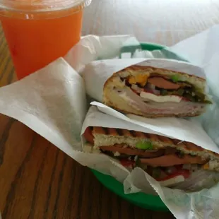 Cuban torta and mango raspado