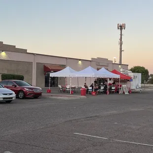 Seating and food trailer