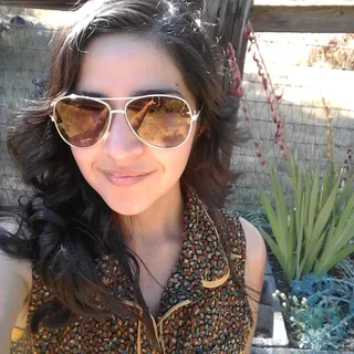 Adri M.