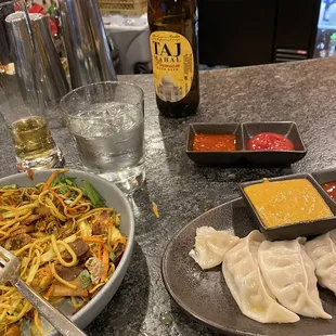 ramen and noodles, food
