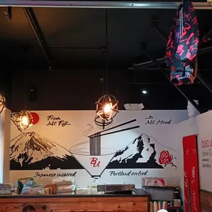 Nice, modern decor