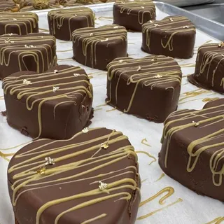 White Chocolate Dubai Heart