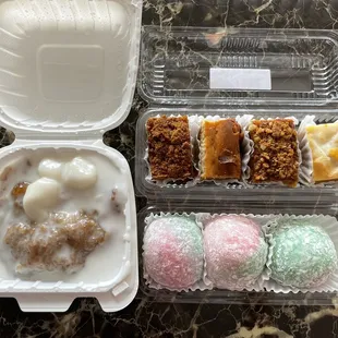 Kulolo Mochi Rice with haupia &amp; mochi balls, pumpkin butter mochi, &amp; pumpkin crunch stuffed