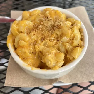 MAC AND CHEESE