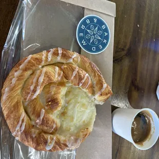 Lemon cheese danish